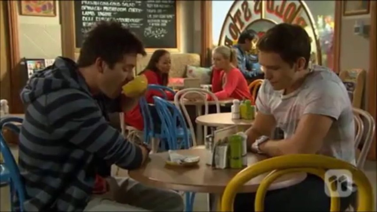 Neighbours- Chris and Ramsay St. -E160