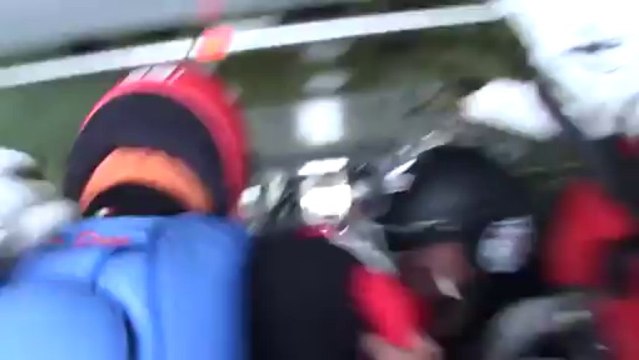 PARACHUTISME - CHAMPIONNATS DE FRANCE VICHY 2013 - VR8 « Annecy Artupox Nolimit Saut1»- 9aout13