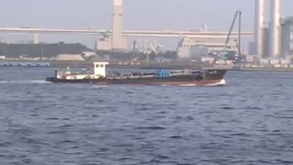 海芝浦駅ホームからの風景
