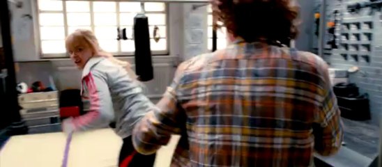 Kick Ass 2 - Extrait #1 "Dave asks Mindy to team up" (VF)