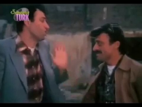 KEMAL SUNAL MALİK-yesilcam komik sahneler-Türk Sineması Yeşilçam - En Komik Sahneler 2