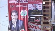 Egitto: prolungata la detenzione di Morsi, rinviato lo...