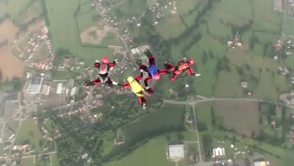 PARACHUTISME - CHAMPIONNATS DE FRANCE VICHY 2013 - VR4 « Annecy Artupox Nolimit Saut1»- 9aout13