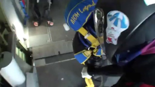 PARACHUTISME - CHAMPIONNATS DE FRANCE VICHY 2013 - VR4 «Kindair Leblanc Saut1»- 9aout13