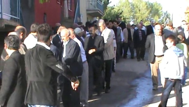 Başlamış köyü Ramazan Bayramında (08.08.2013) Bayramlaşma töreni Bölüm 3