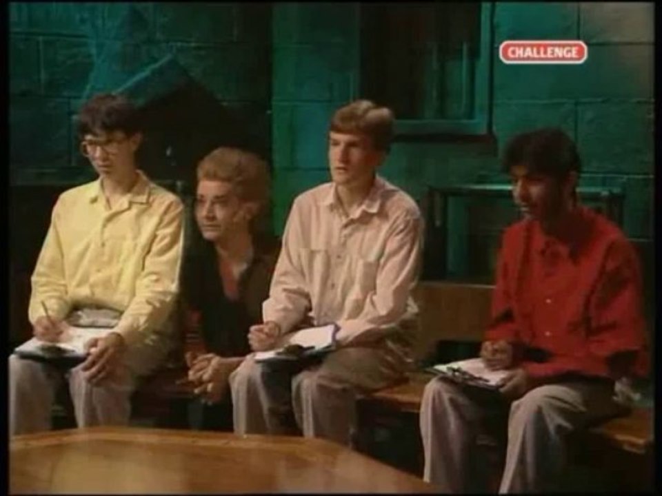 Knightmare_-_4x13.[SR-Enc][bombus]