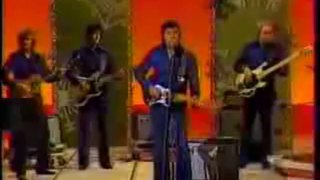Johnny Cash Christmas Show '77 - Carl Perkins