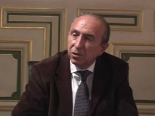 Gérard COLLOMB soutient Ségolène
