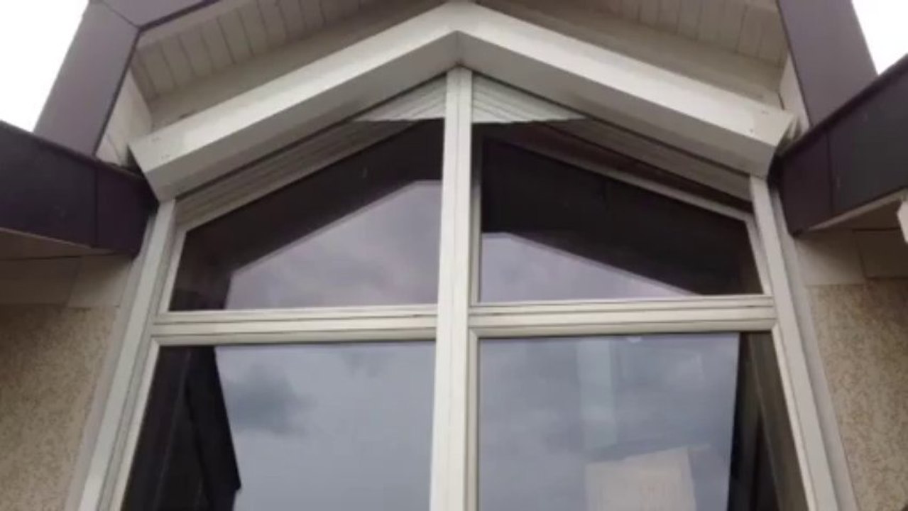 Volet roulant trapèze accouplé. Stores & ferm. Du Prarion