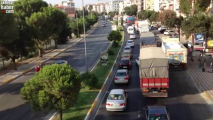 Akhisar'da Ramazan Bayramı Sonrası Yolların Yoğunluğuı