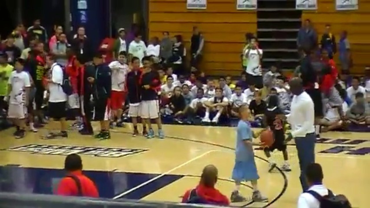 Michael Jordan Dunk at age 50! Basket-Ball All Time Legend!!