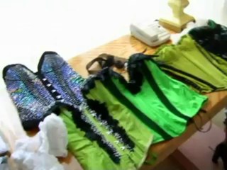 Avril Lavigne - Hot Behind The Scenes Web.1