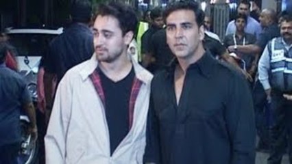 Akshay Kumar & Imran Khan Promote Film OUATIM At Airport