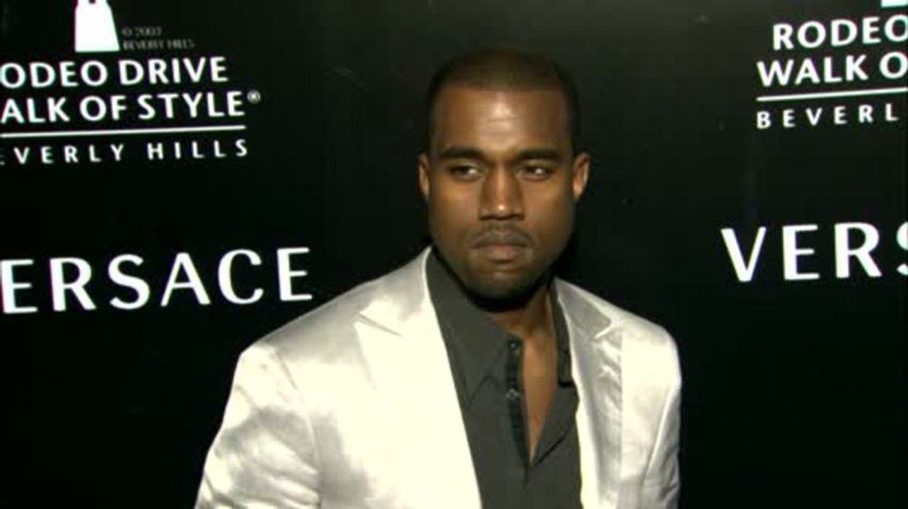 Kanye West Rushes Home to Kim Kardashian and Beefs Up Family Security