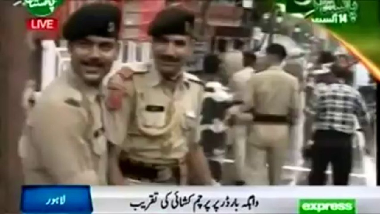 August 14: Sweets exchanged on Wagah border