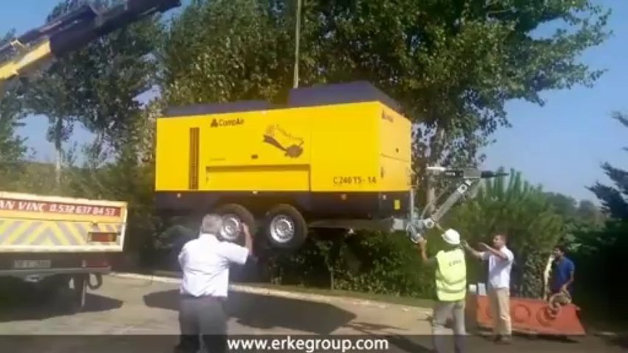 ERKE Dış Ticaret ltd., CompAir C 240 - TS 14 Diesel Portable Compressor - www.erkegroup.com