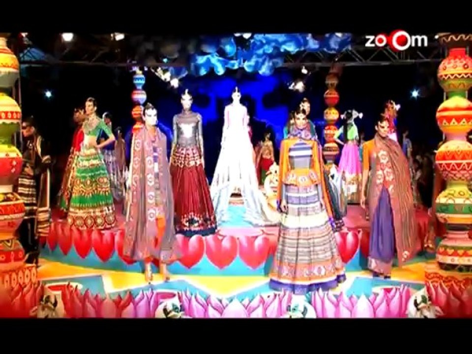 Manish Arora, Ritu Beri showcase their collection at PCJ Delhi Couture Week,2013  Day 4