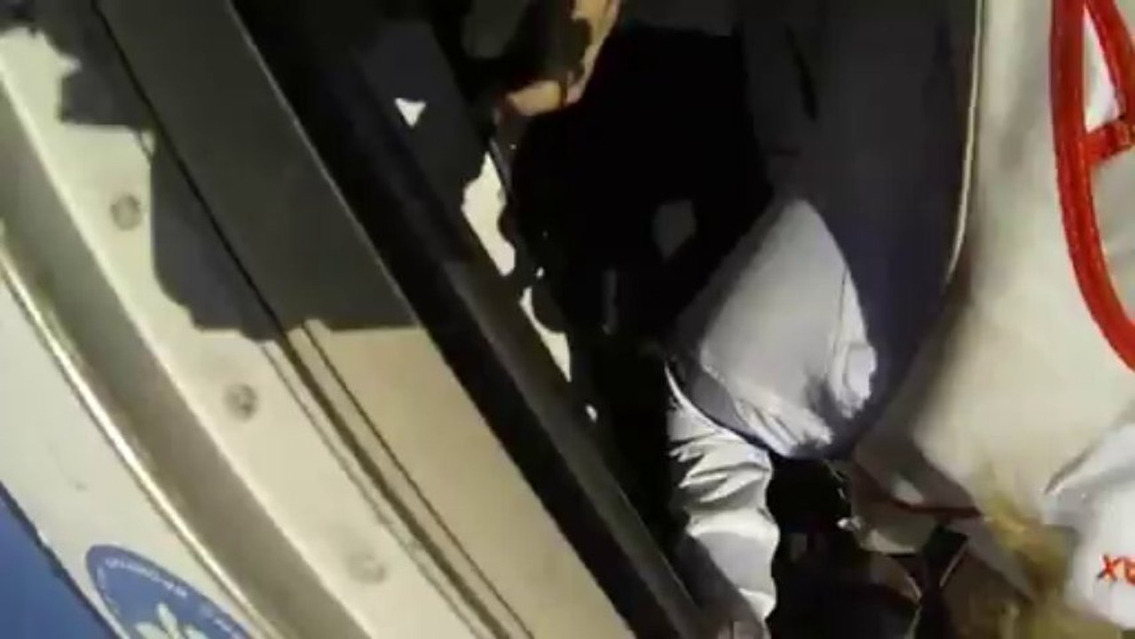 PARACHUTISME - CHAMPIONNATS DE FRANCE VICHY 2013 – Freefly « Air Wax Gap Nice Saut6»- 9aout13.wmv