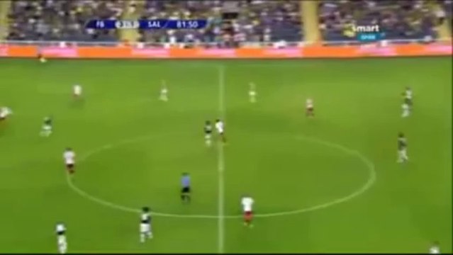 Fenerbahçe tribünleri Sık bakalım sık bakalım biber gazı sık bakalım