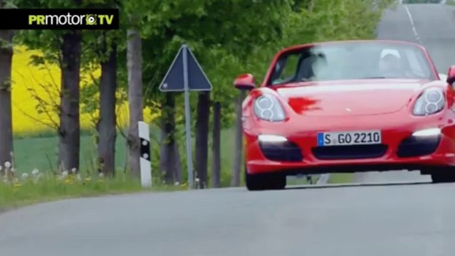 Jaguar F-Type vs Porsche Boxster S - Car News TV en PRMotor TV Channel (HD)