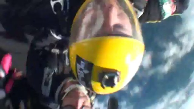 PARACHUTISME - CHAMPIONNATS DE FRANCE VICHY 2013 – Freefly « Angry Boys Pamiers Saut6»- 10aout13