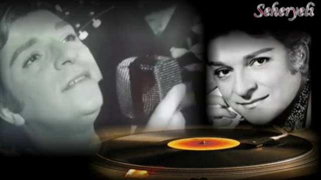 Zeki Müren ♪♪♪ Hergün Eski Bir Rüya Uykusuz Gözlerimde