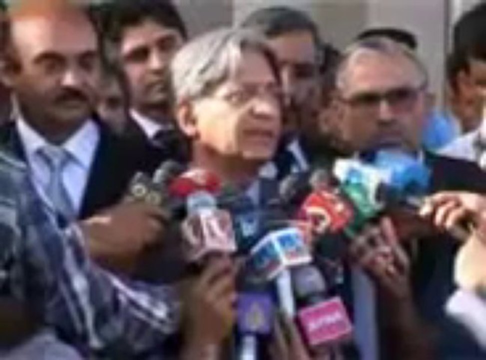 Aitzaz Ahsan Punjabi Tottay Most Funny must Watch