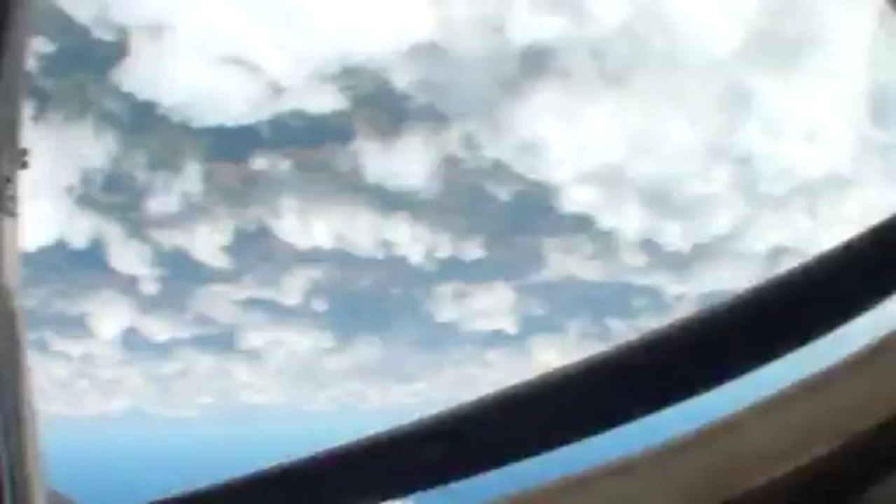 PARACHUTISME - CHAMPIONNATS DE FRANCE VICHY 2013 – Freefly « Angry Boys Pamiers Saut3»- 9aout13.wmv