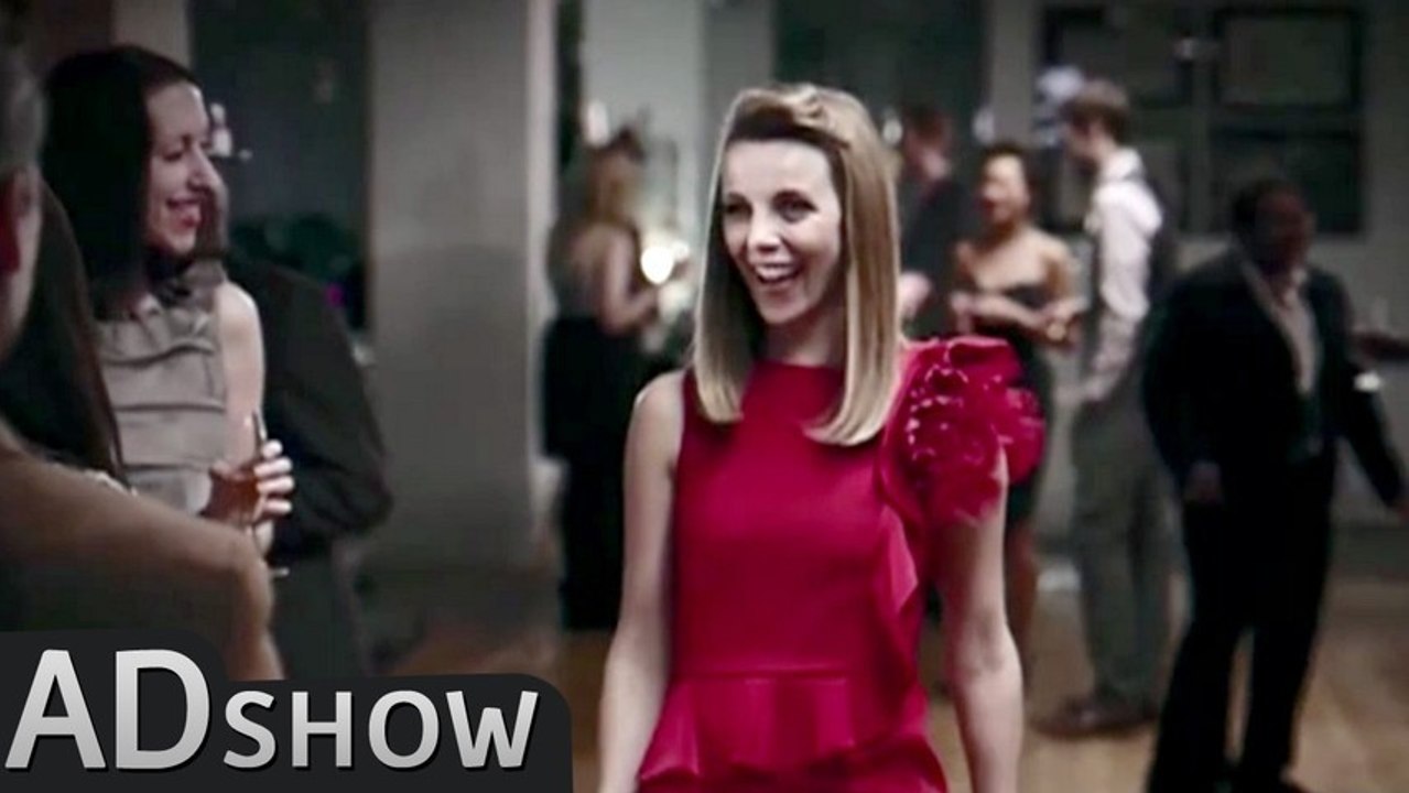 Optic blast battle: Same dress drama