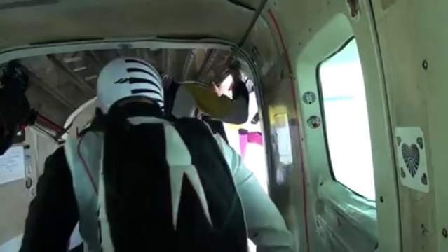 PARACHUTISME - CHAMPIONNATS DE FRANCE VICHY 2013 – Freestyle « Gravity Alsace-Lorraine Saut2»- 9aout13.wmv