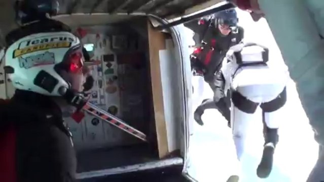 PARACHUTISME - CHAMPIONNATS DE FRANCE VICHY 2013 – Freestyle « Volt'Air Leblanc PSUC Saut4»- 9aout13.wmv