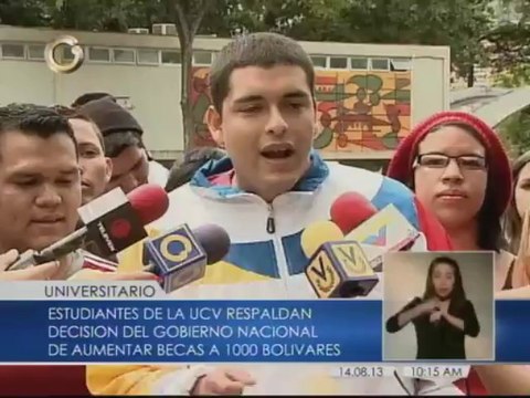 Estudiantes apoyan aumento de becas universitarias