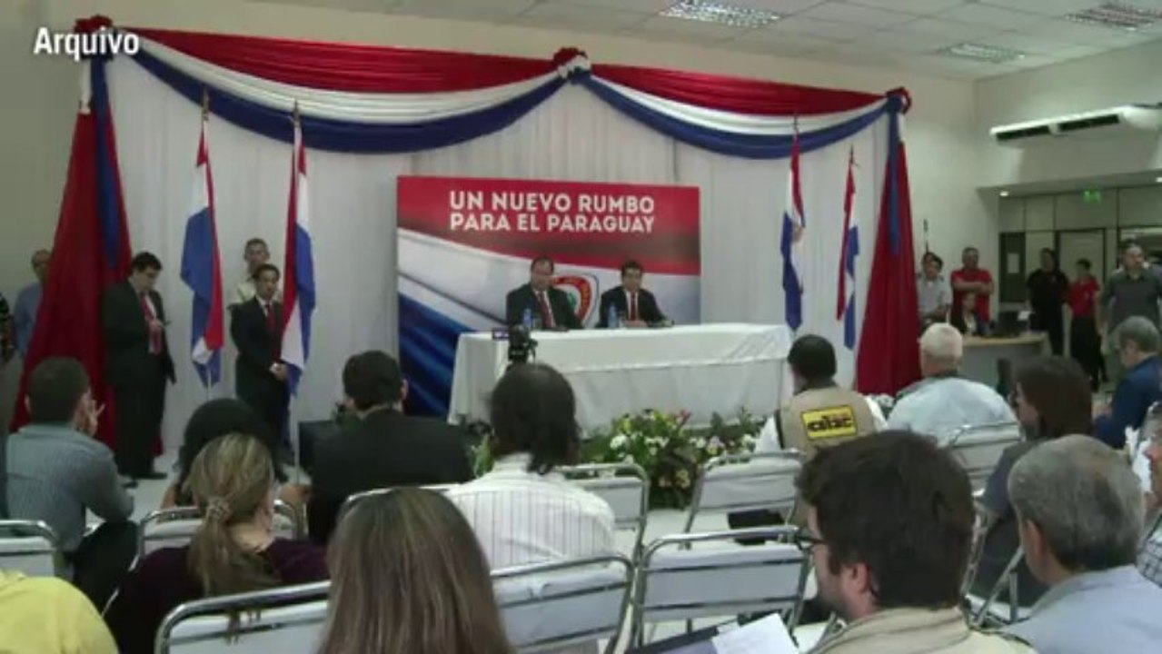 Presidente do Paraguai assume o poder