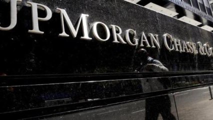 Former JP Morgan staffers charged of trade mulit-billion trade loss cover up