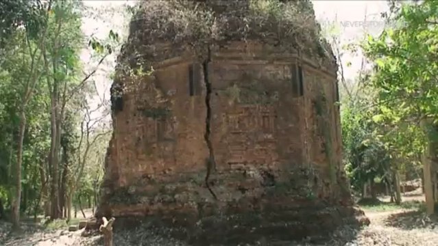 Cambodia - Sambor Prei Kuk Temple Complex - Never Stop Riding