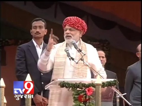 Tv9 Gujarat - Modi takes dig at PM for forgetting Lal Bahadur Shashtri & Sardar in his speech