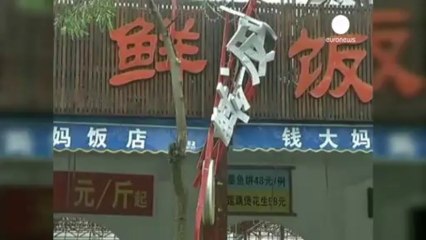 Cina: il tifone Utor investe le coste del sud