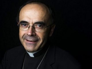 Monseigneur Barbarin : "Le pape était fatigué mais infiniment heureux" après les JMJ de Rio