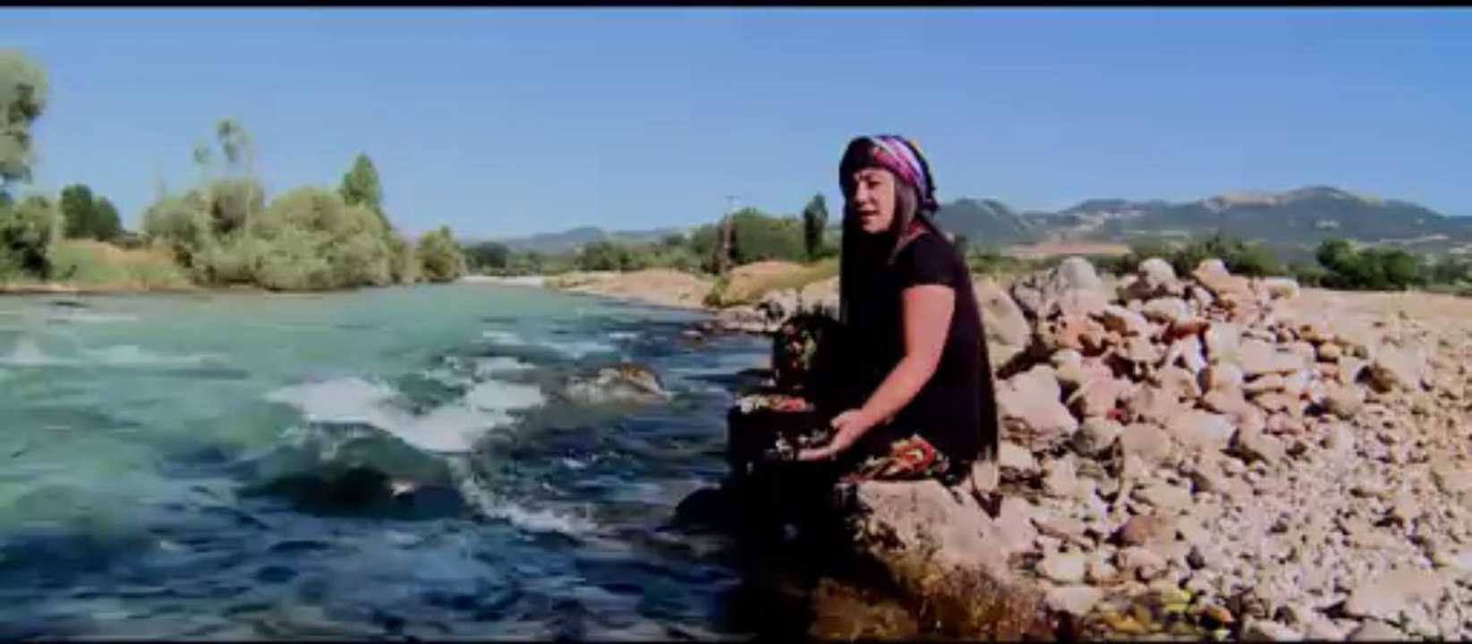 Ebru Su - Derdo - (2013)