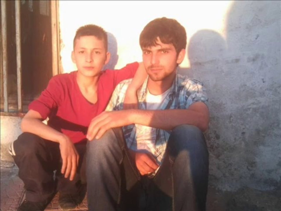 Doğukan Tunçkılıç ---Gitme Turnam---2013 öylesinee..