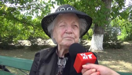 Parastas pentru Mama Sica 2013. Doamna Laetitia Leonte la Targu Ocna intervievata de KitTV