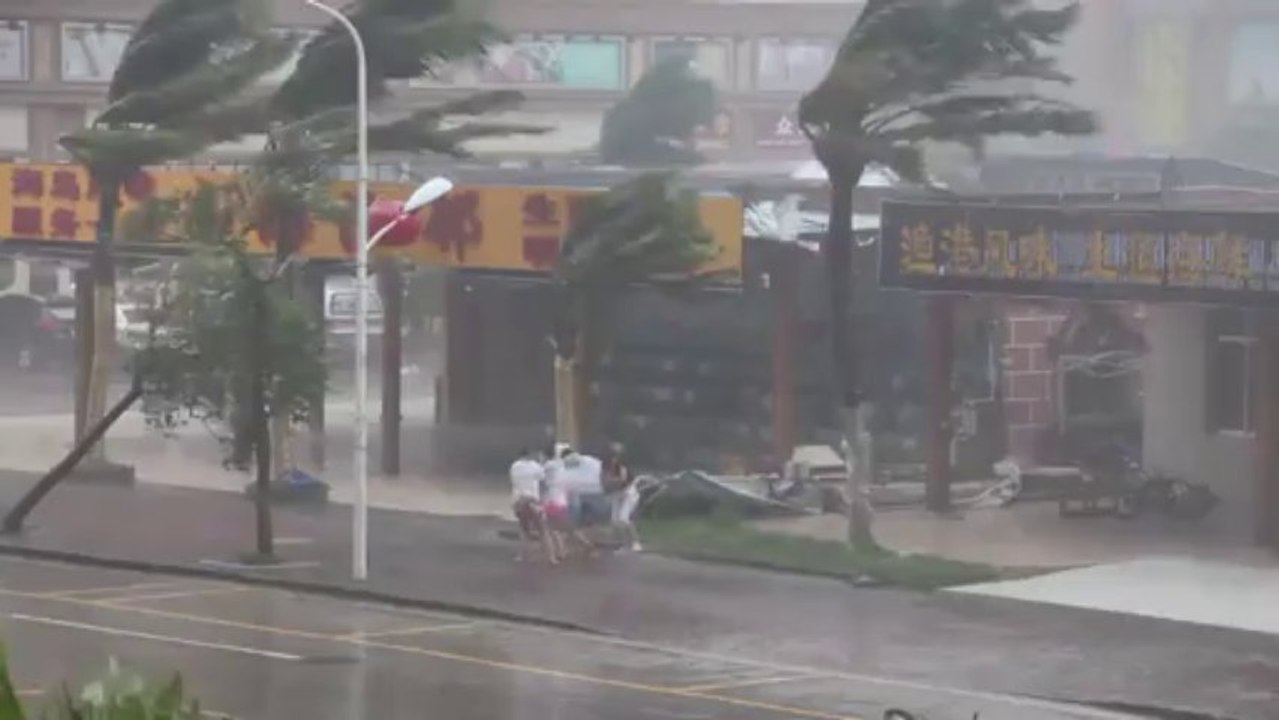 Tufão assusta a China
