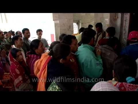 Gangotri Dham: devotees in queue to offer prayer, woman dances in trance