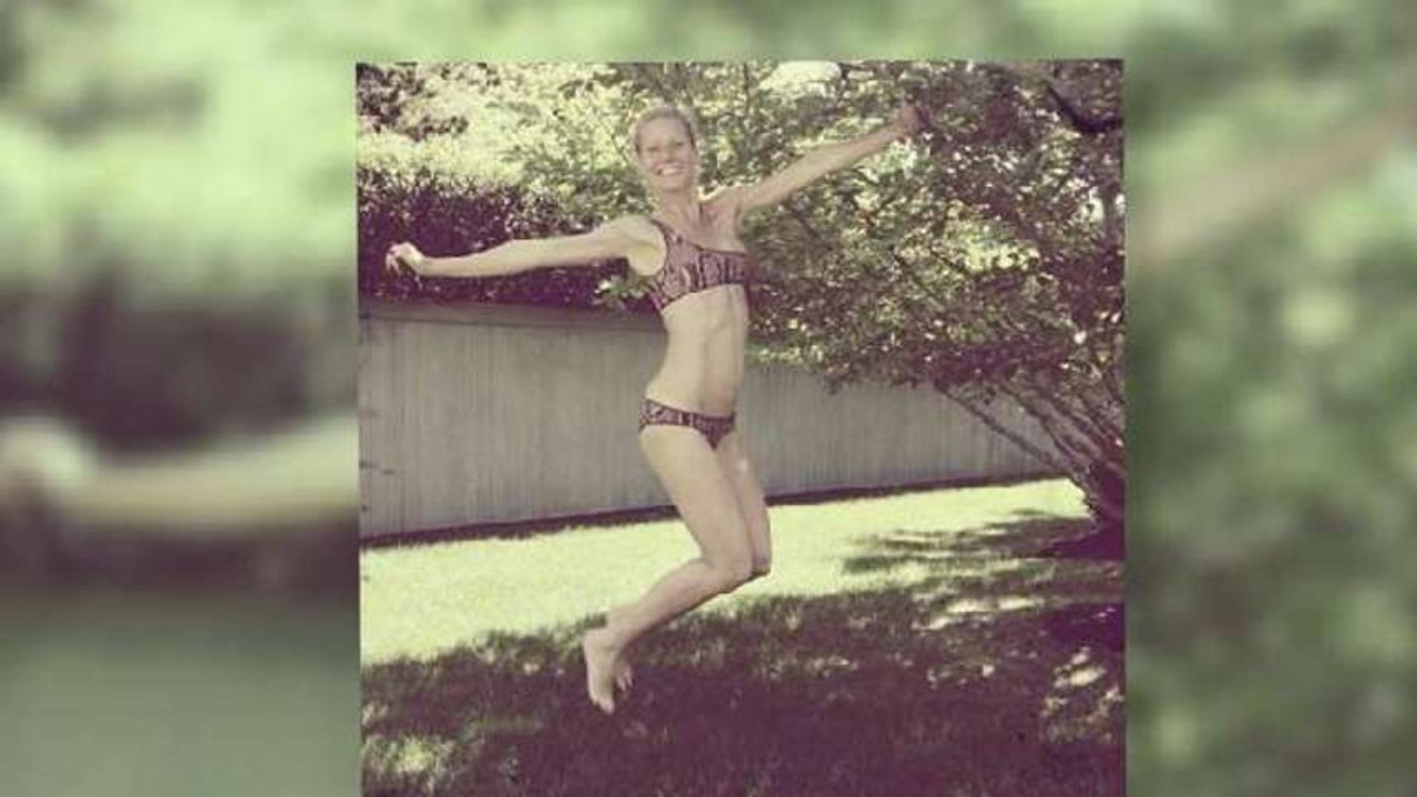 Gwyneth Paltrow Shows Off Bikini Body