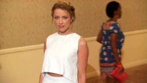 Amber Heard Flaunts Her Midriff