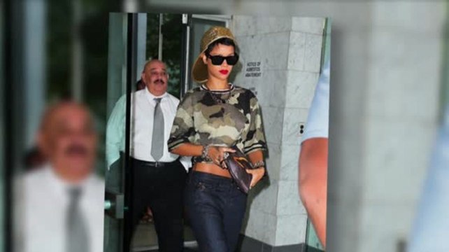 Rihanna dessine une collection pour River Island