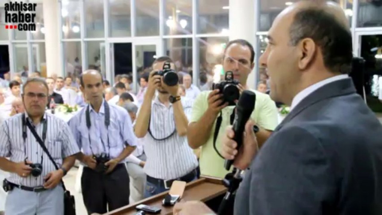 Akhisar KAymakamı Kamil Köten e Veda Gecesi