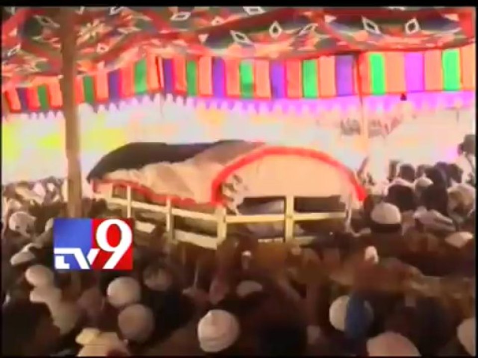 Guntur Corporation building must be named after Lal Jan Basha - Chandrababu