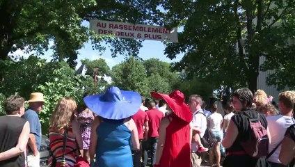 Fiesta masiva de gemelos