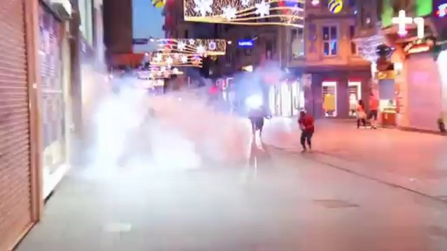 artı bir Ana Haber - Haftasonu Gezi Parkı Eylemleri